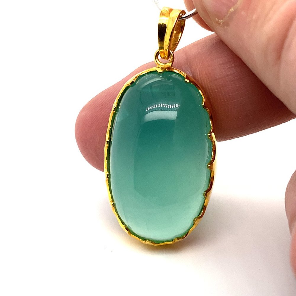 Cats Eye Green Calcite 43.40ct Solid 18K Pendant